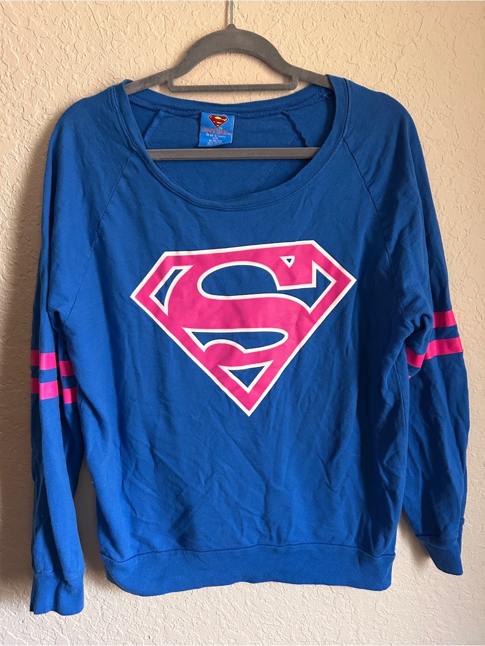 Junior wide neck Superman long sleeve